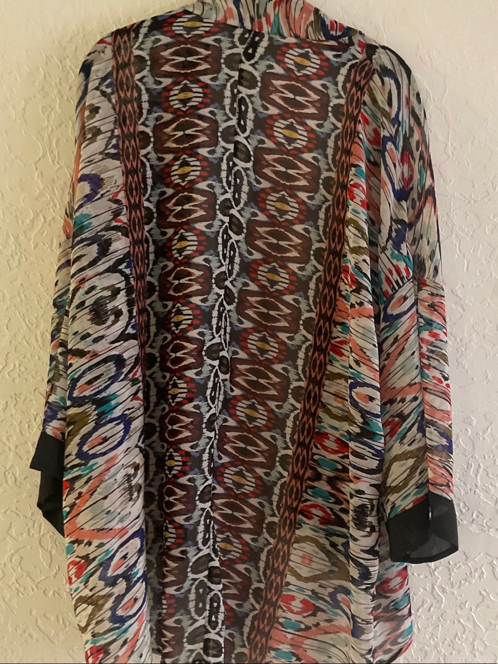 Sheer Multi-Color Patterned Kimono - Picture 10 of 12